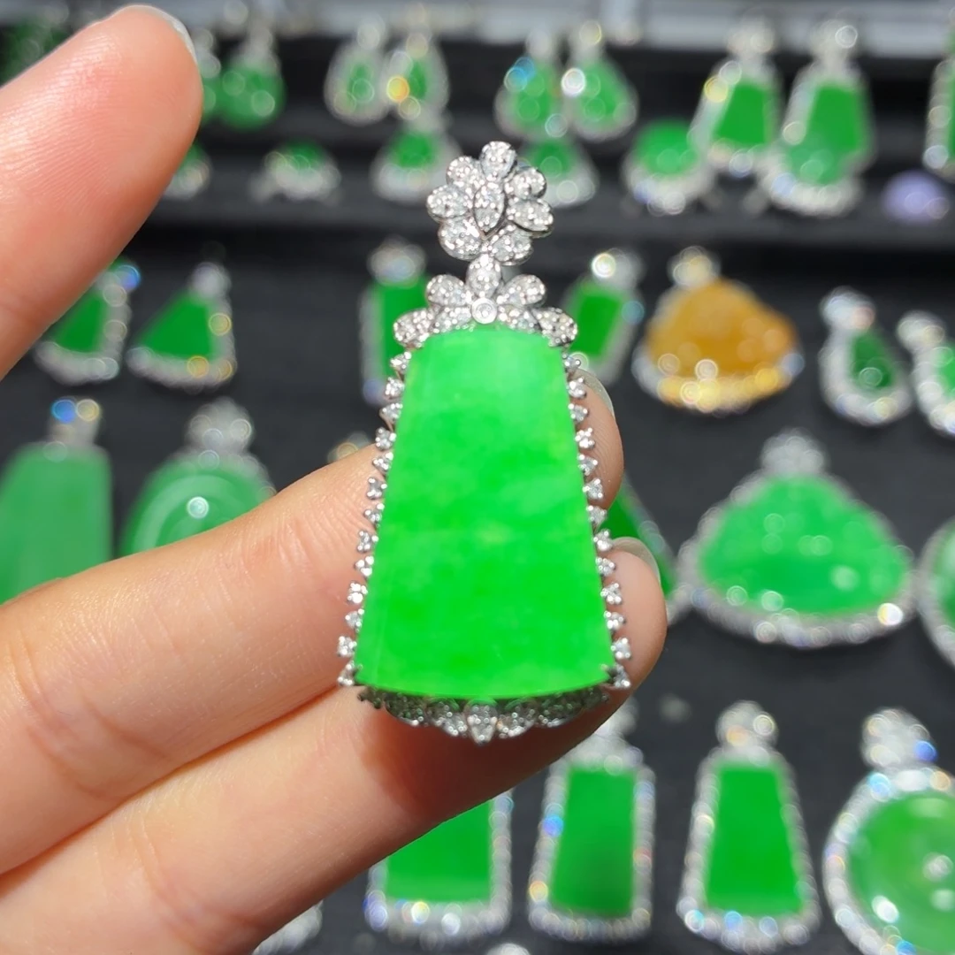 翡翠18K金镶嵌吊坠(不含链)169号