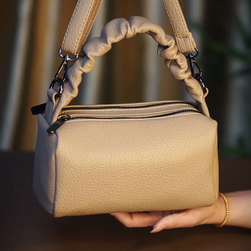 1春季新款手提包女车缝线简约清新甜美单肩气质斜挎包纯色肩包女