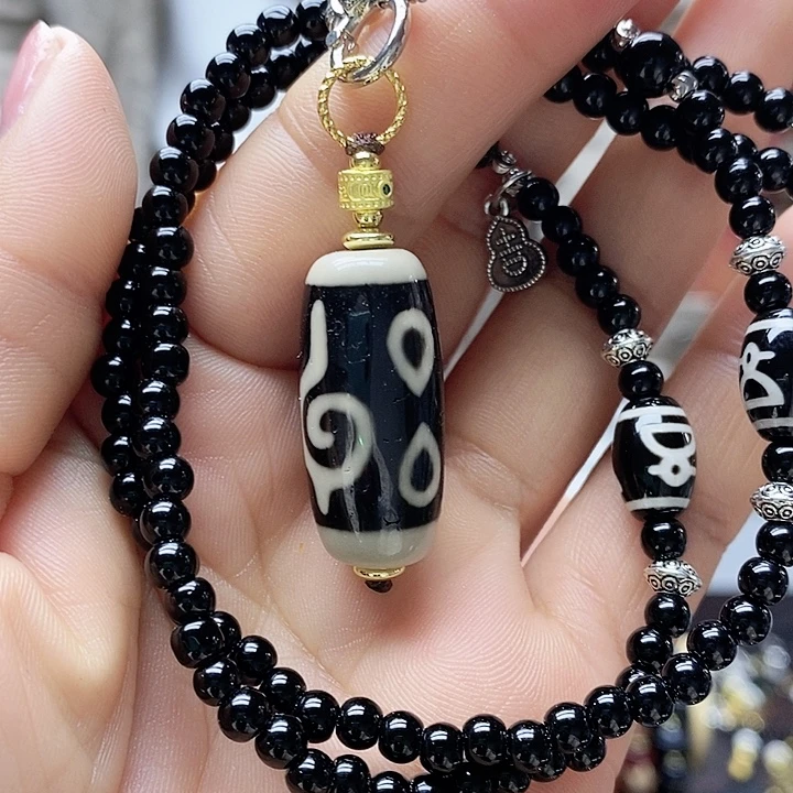 玛瑙/玉髓合金颈饰