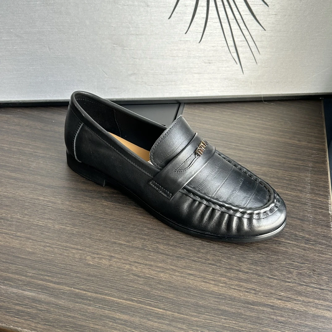 【九儿专属】乐福鞋时尚舒适纯色软底平底豆豆鞋圆头176-007