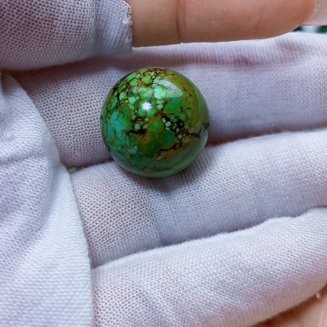 绿松石未镶嵌饰品