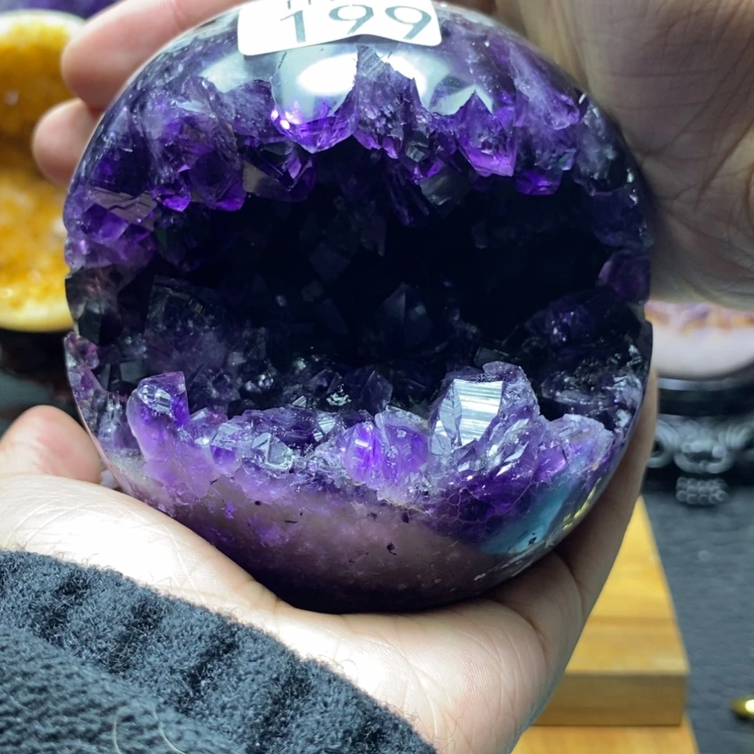 水晶大型摆件（非配饰）未镶嵌