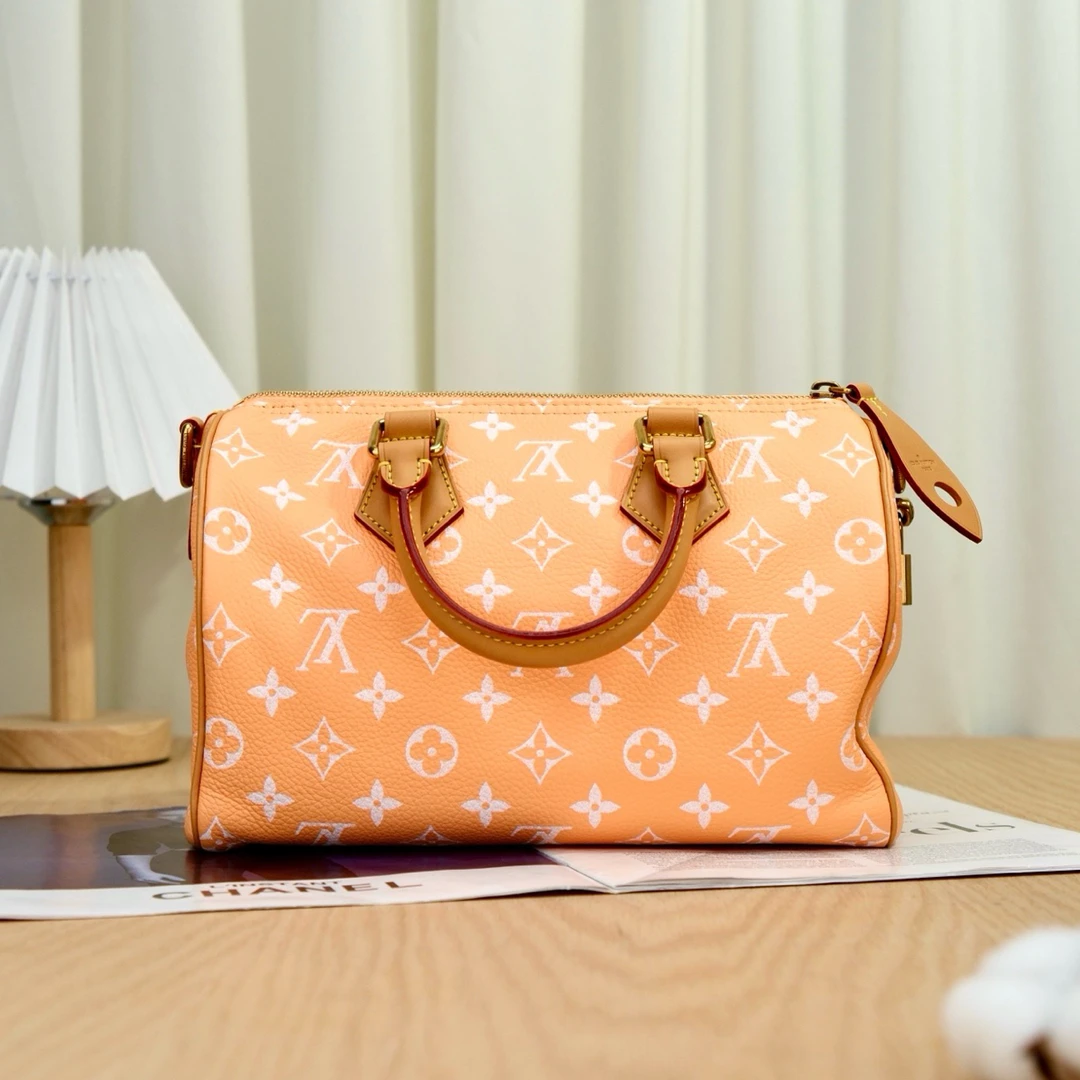 未使用 LouisVuitton/路易威登 8423 LV Speedy 25 橙色胸针