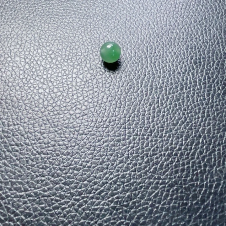 翡翠未镶嵌颈饰天然缅甸A货翡翠