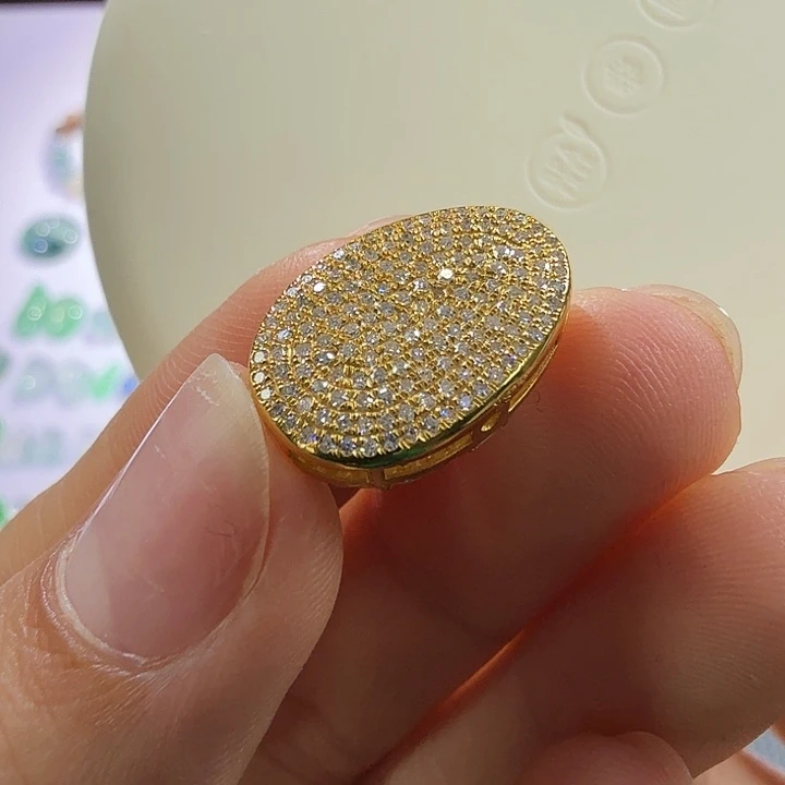 翡翠18K金镶嵌颈饰满天星