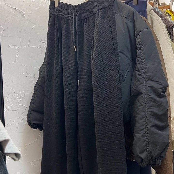 深圳南油 很洋气的黑色卫裤M松紧腰