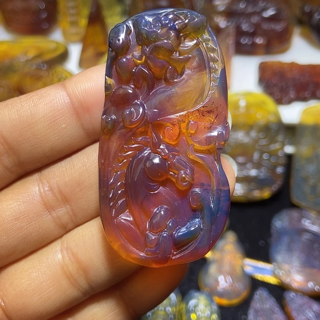 琥珀未镶嵌颈饰缅甸天然琥珀吊坠