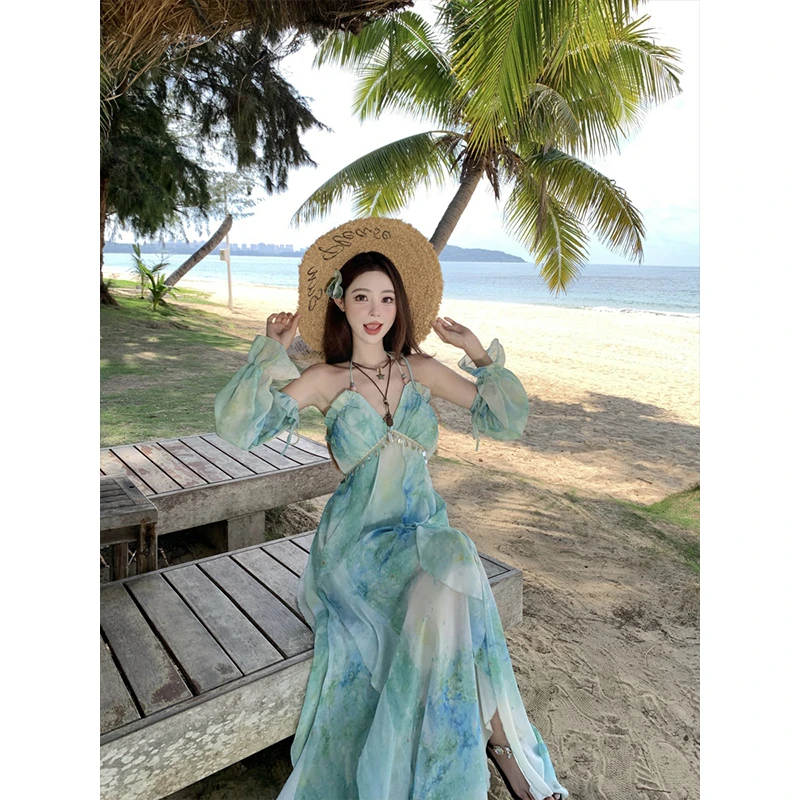 海边度假风夏季荷叶边不规则晕染出片超仙夏季印花显瘦吊带连衣裙