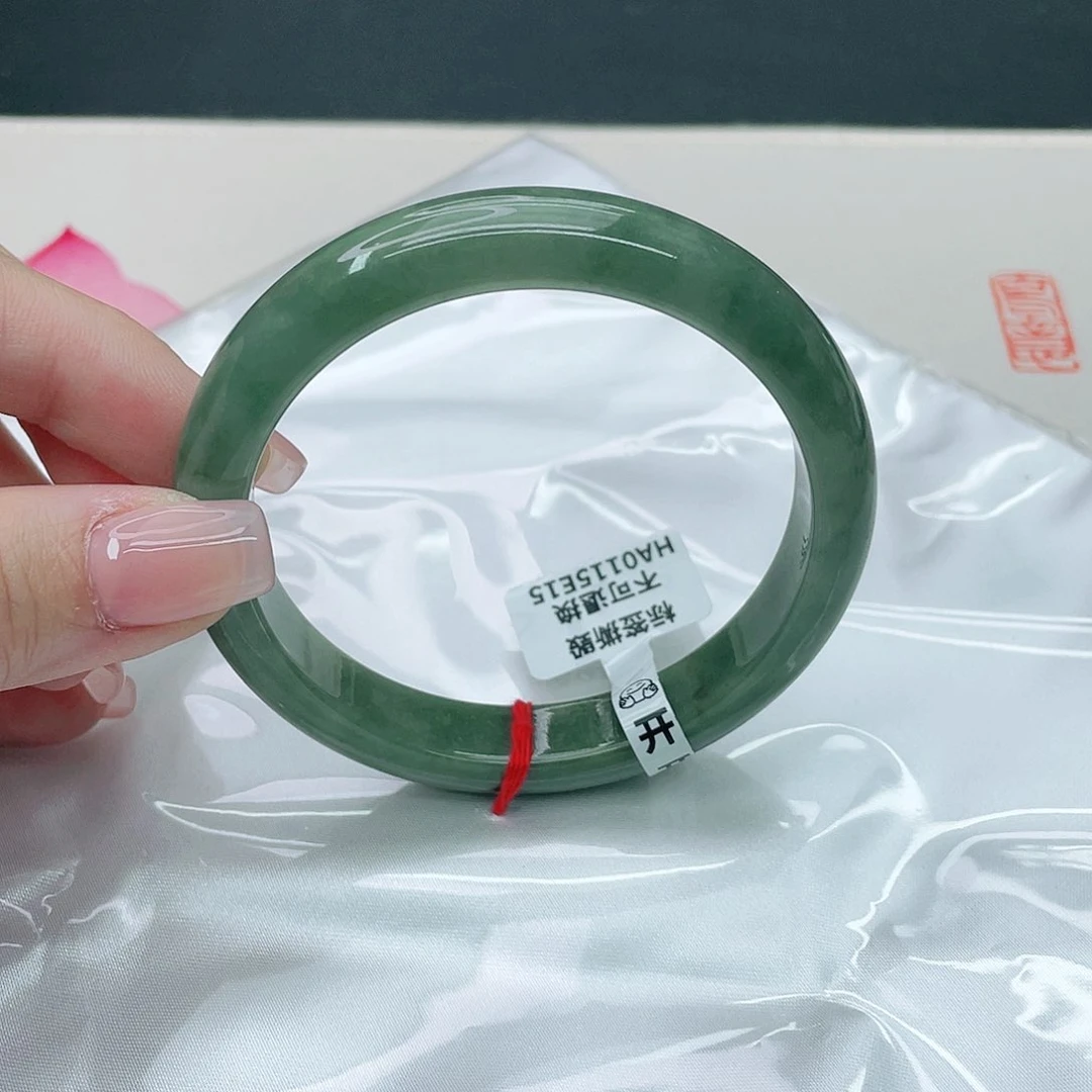 翡翠手镯未镶嵌正59.9