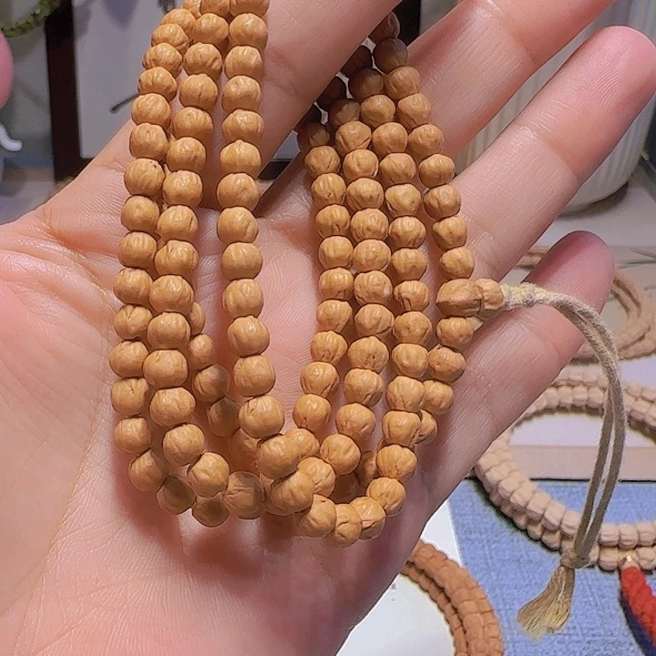 刘***涛吊坠柏香籽/百香籽