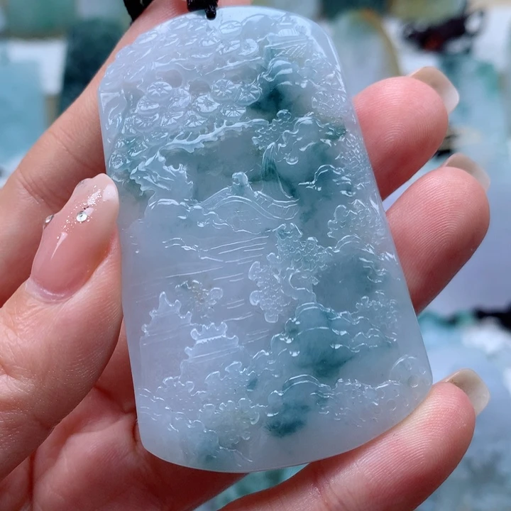 定制翡翠未镶嵌山水牌