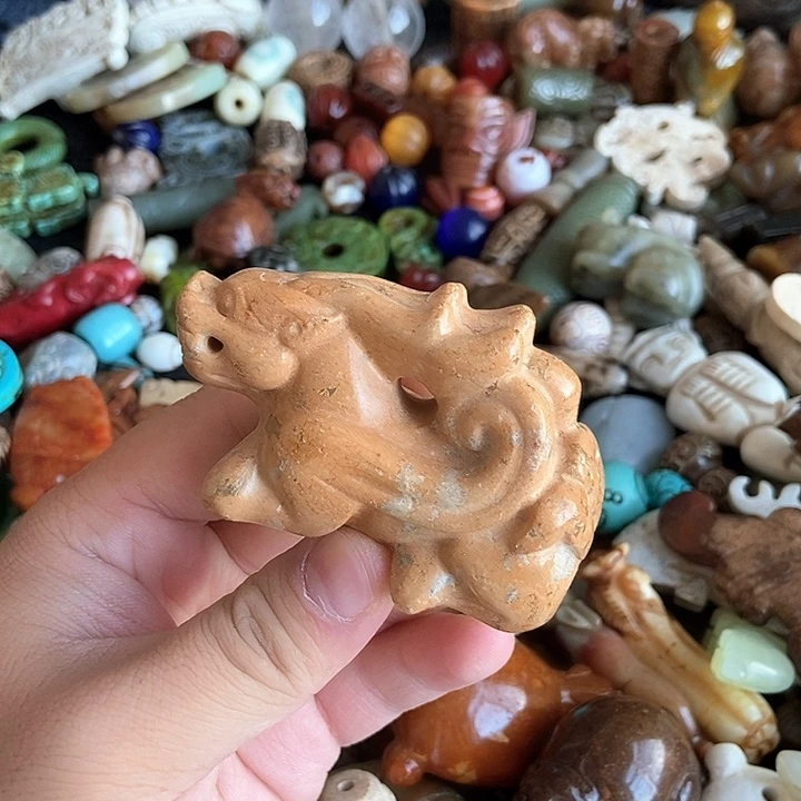 和田玉未镶嵌颈饰62