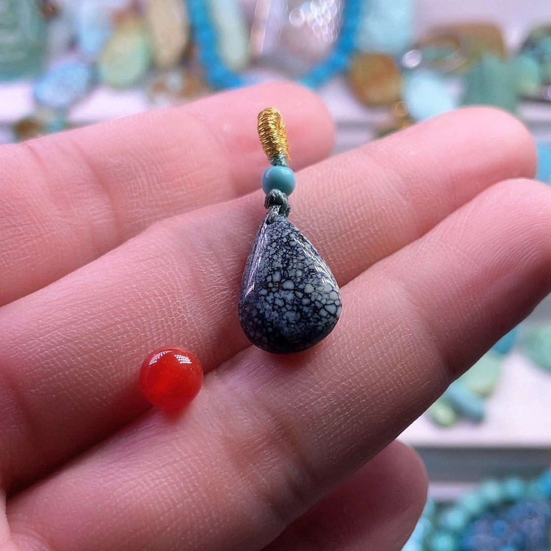 南红玛瑙未镶嵌颈饰C***a