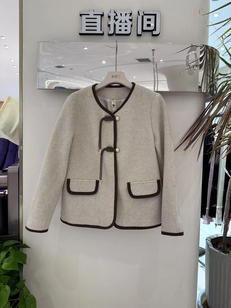 高端时尚气质百搭小香风外套2001