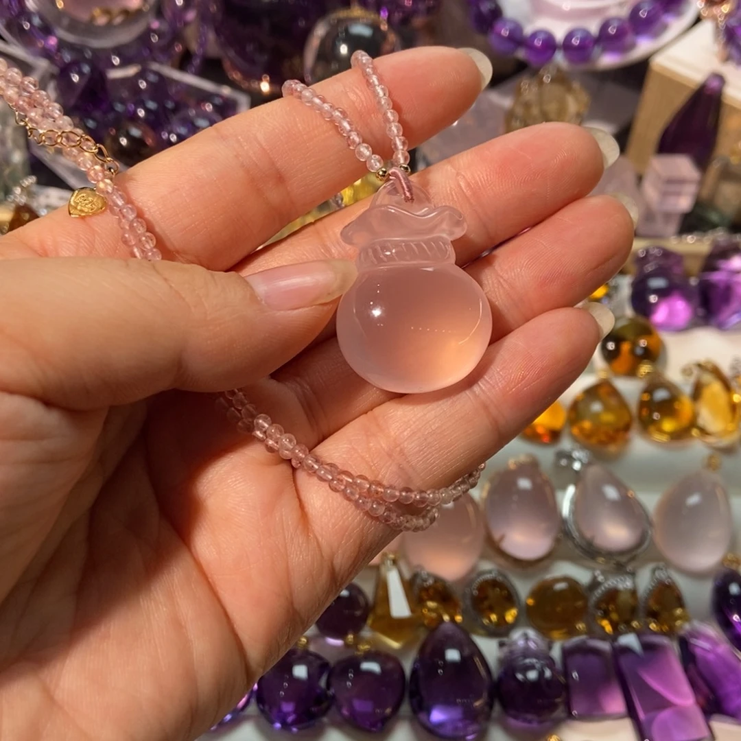 未镶嵌水晶颈饰天然水晶吊坠