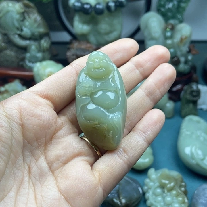 和田玉挂件未镶嵌