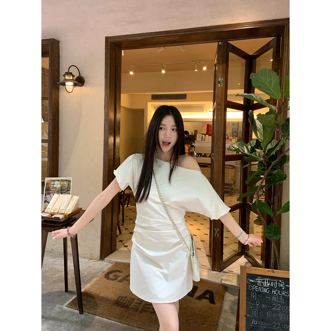 王少女的店 杏色斜肩泡泡袖连衣裙夏季大码显瘦短裙子 L34916S52