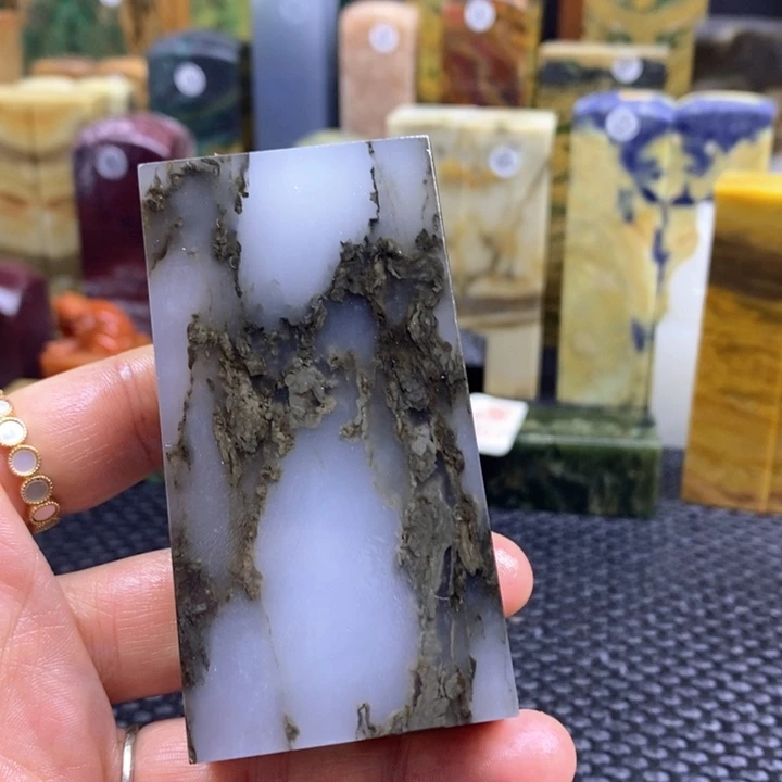 青田石流***缝青田石印章石