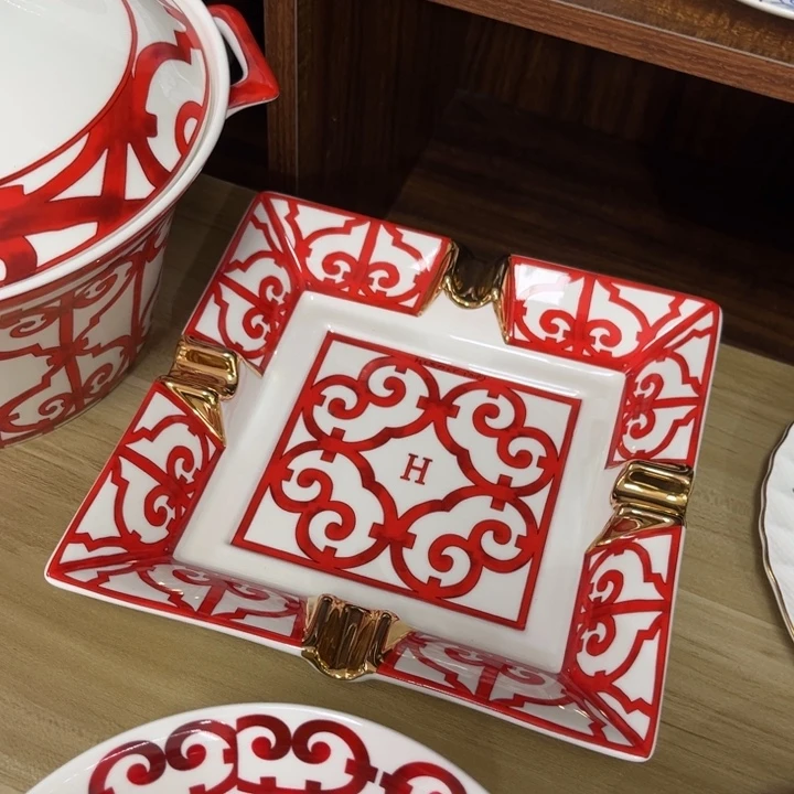 瓷片书斋的主人也在这里