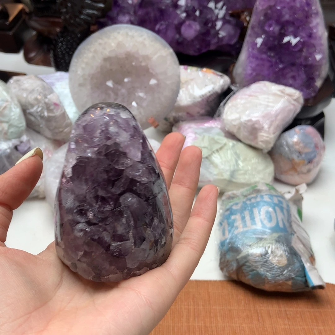 【闪购商品】水晶大型摆件（非配饰）未镶嵌菲*已知有牙缝