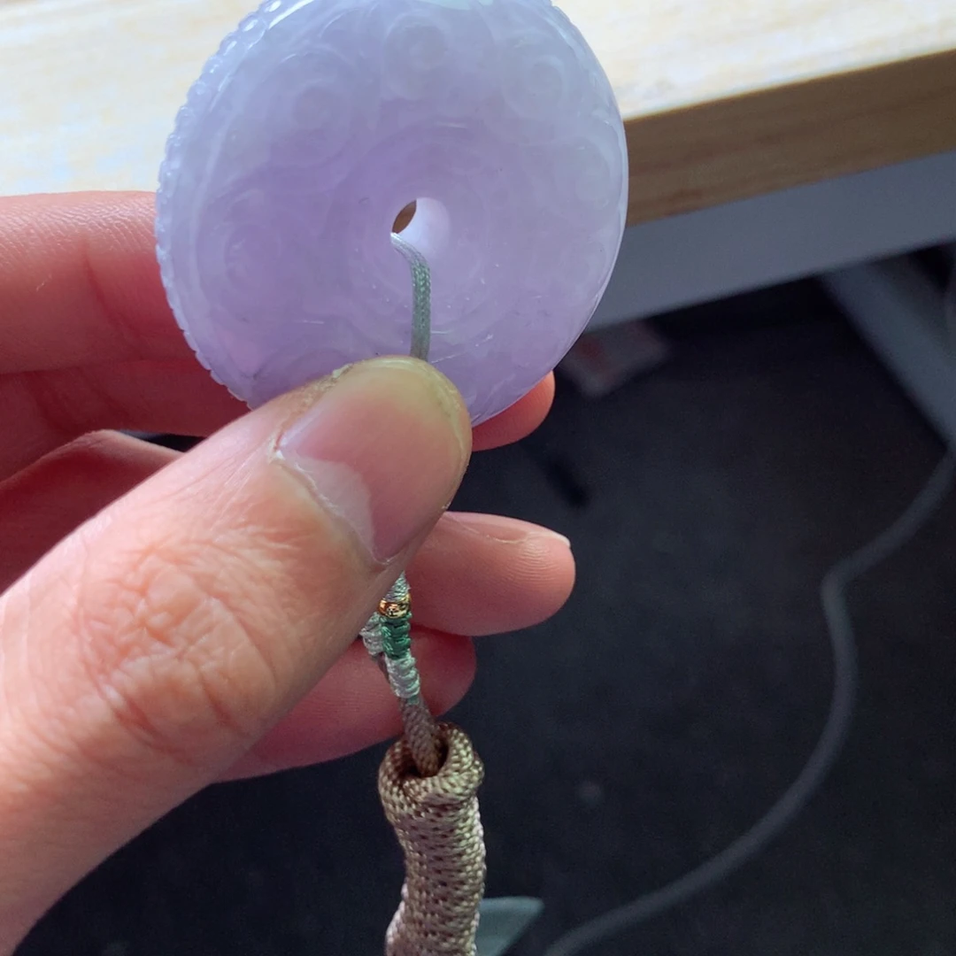 翡翠颈饰未镶嵌吊坠