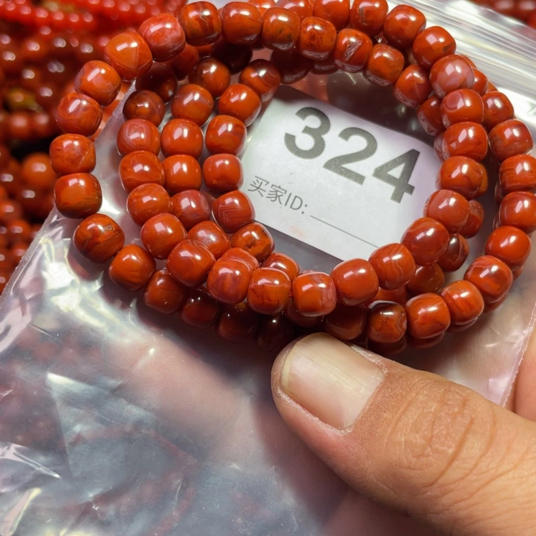 南红玛瑙手链未镶嵌南***意