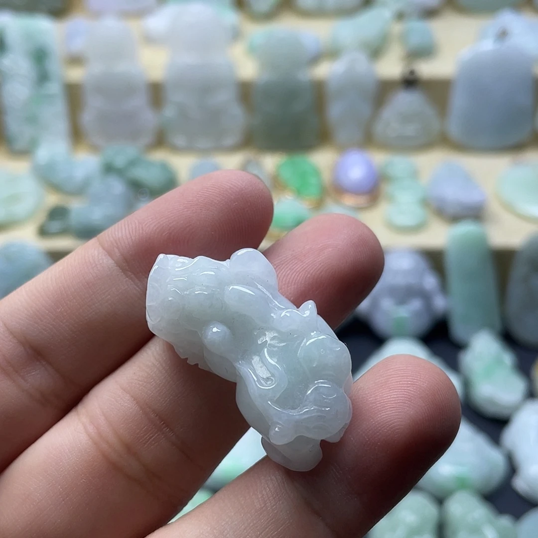 颈饰未镶嵌翡翠纯天然翡翠