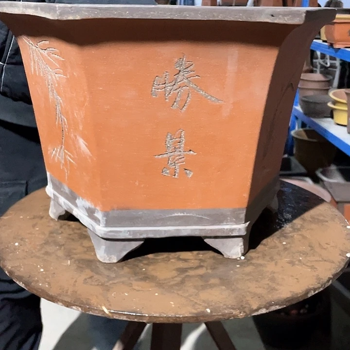 40红色六方花盆花盆