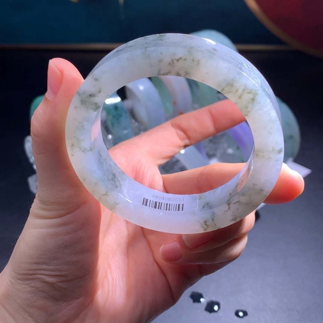 未镶嵌特价大漏定制翡翠