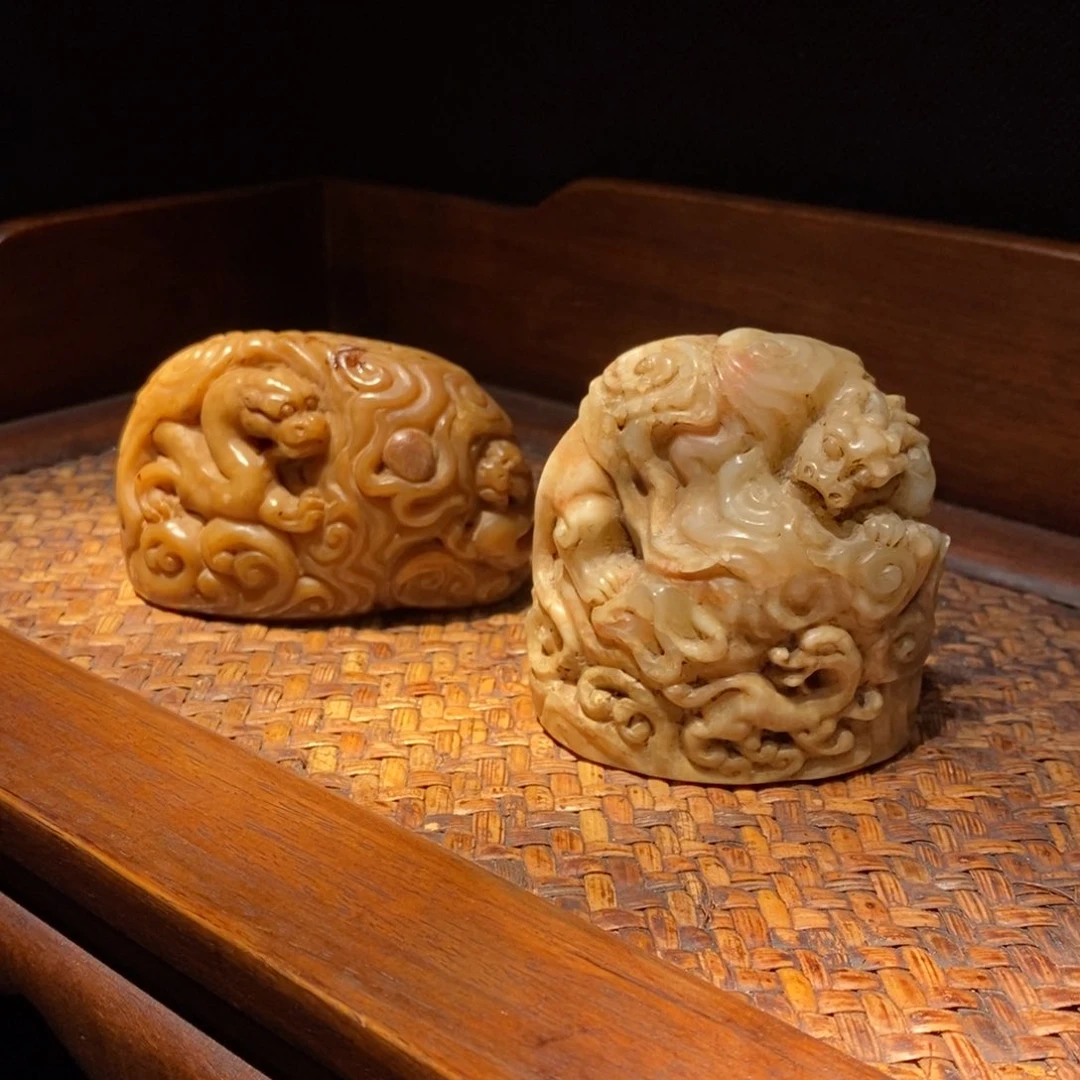 随***文寿山石收藏作品石