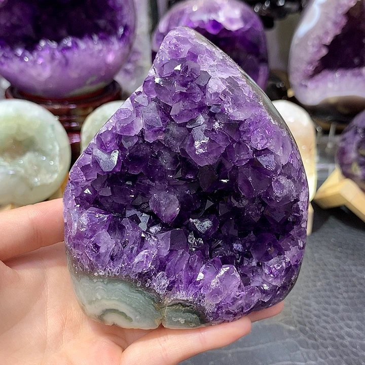 未镶嵌珠宝半成品紫晶