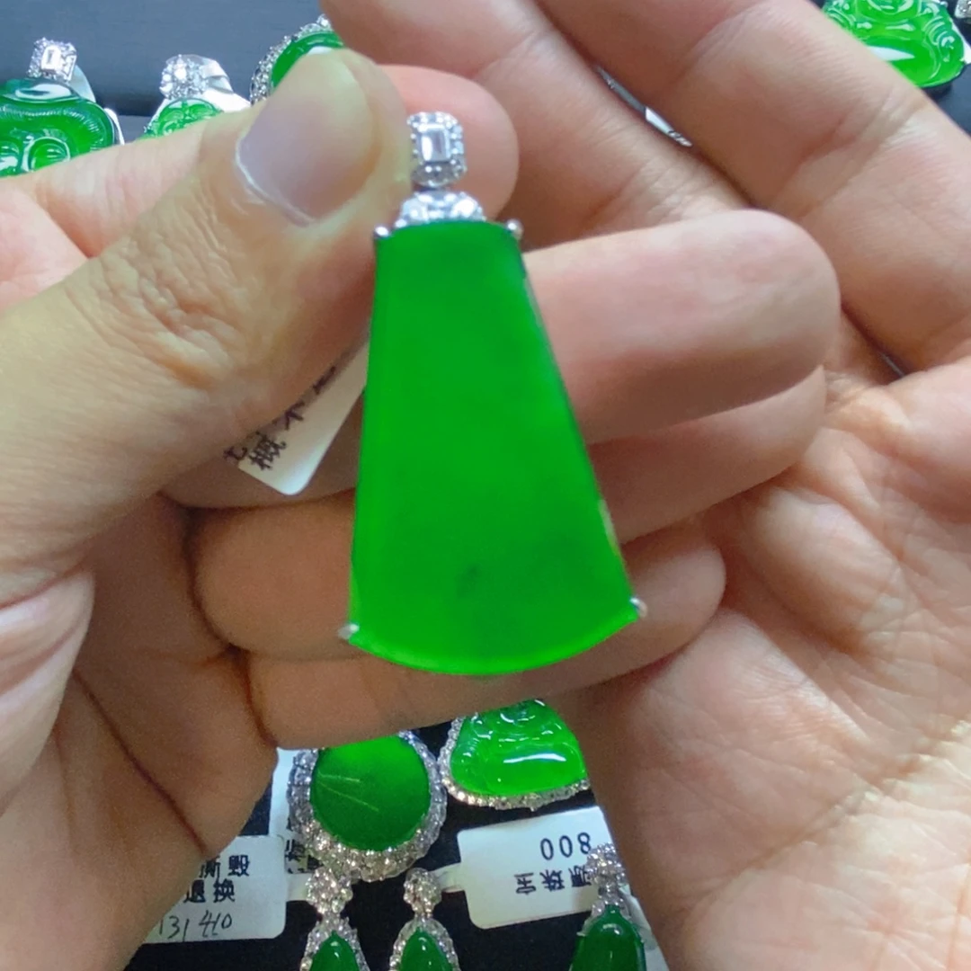 翡翠银S925镶嵌颈饰
