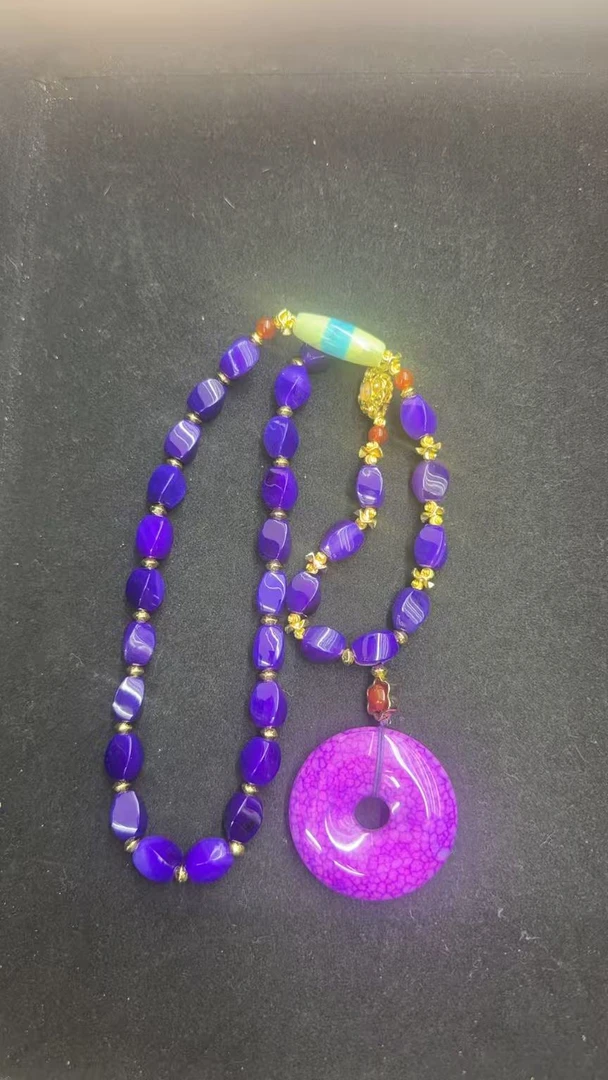 非金属珐琅吊坠           霏霏强烈推荐高端项链