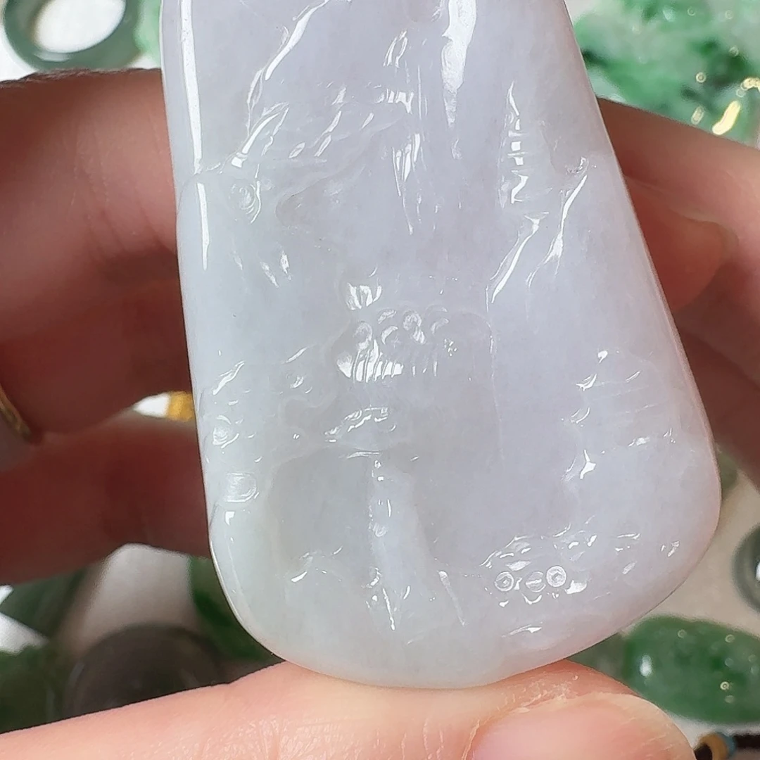 翡翠未镶嵌颈饰山水牌