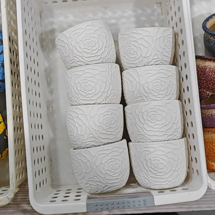 红陶吸水透气的白陶花盆凑满12发货