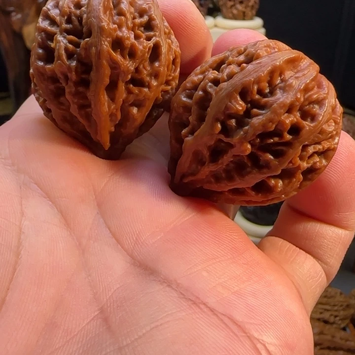 把件文玩核桃草莓