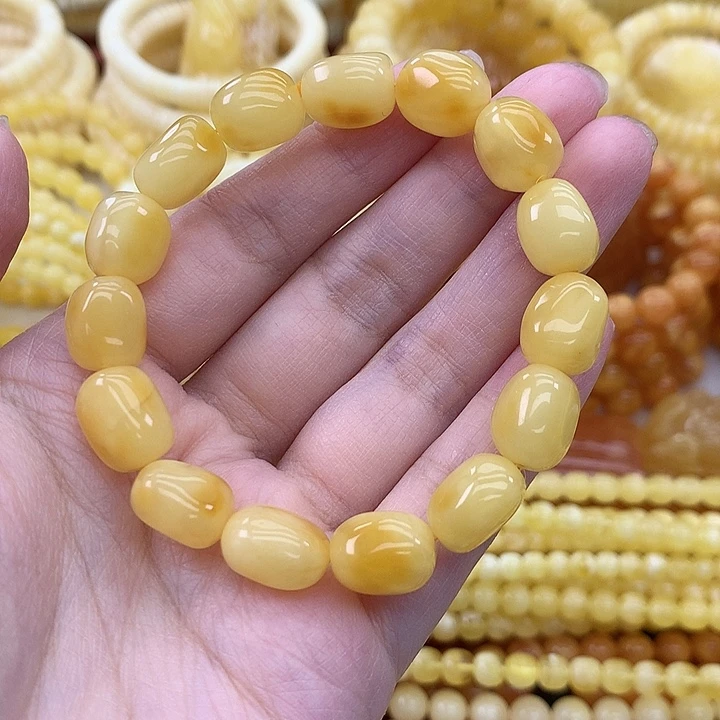蜜蜡未镶嵌珠宝奇石