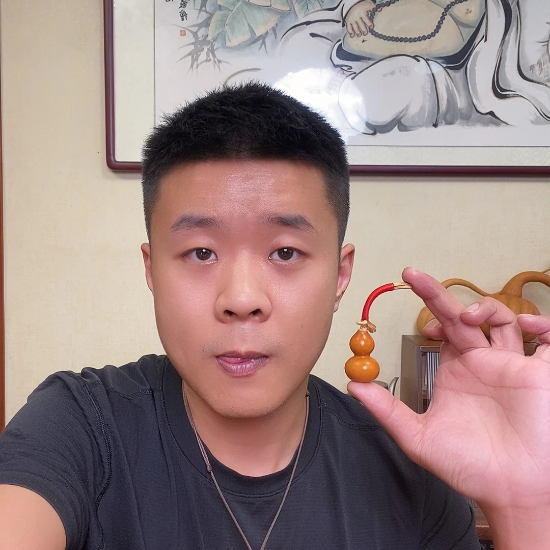 海***涛收藏草里金葫芦脖挂带