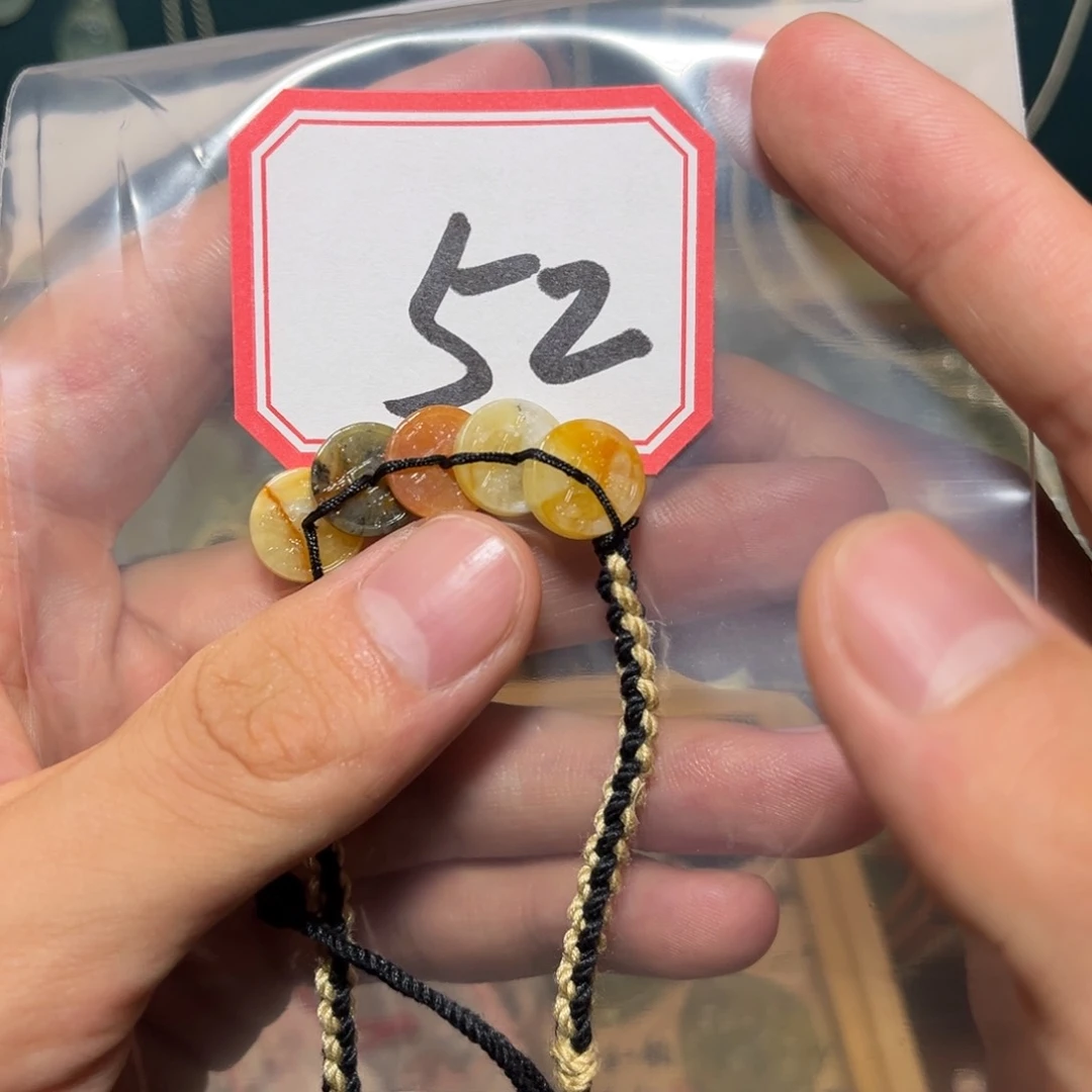 蛇纹石玉合金颈饰
