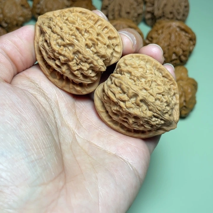 把件文玩核桃40金牛