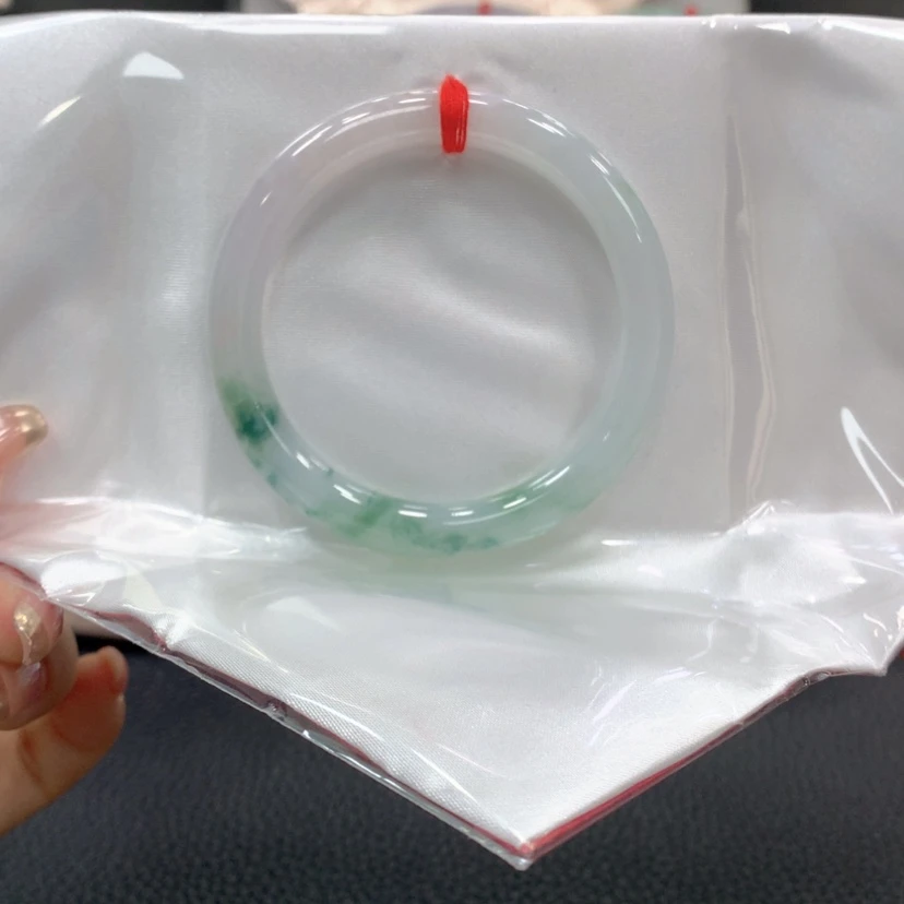 【闪购商品】翡翠手镯未镶嵌翡翠