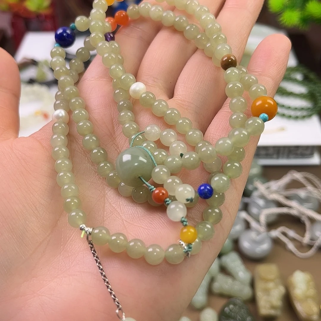 和田玉未镶嵌吊坠(赠链)珍***?