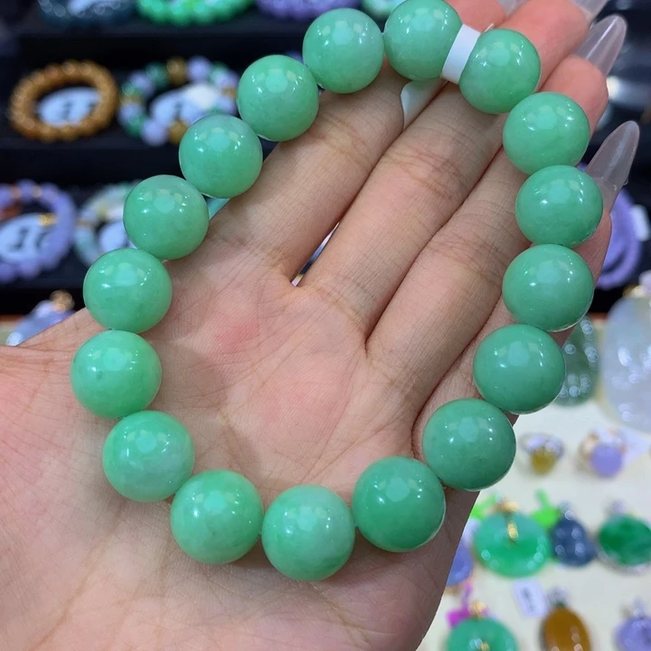 翡翠挂件未镶嵌翡翠12