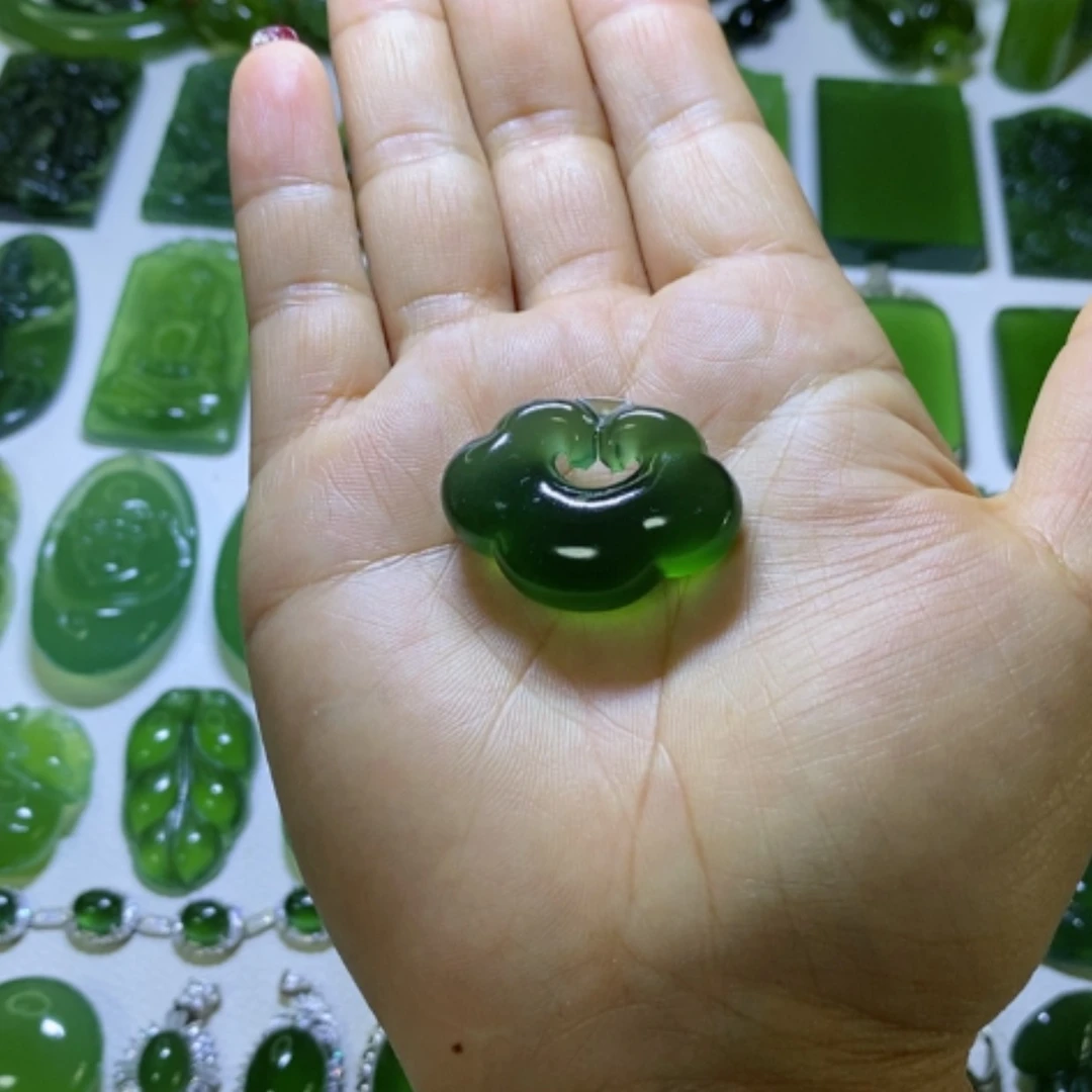 【闪购商品】蛇纹石玉颈饰未镶嵌