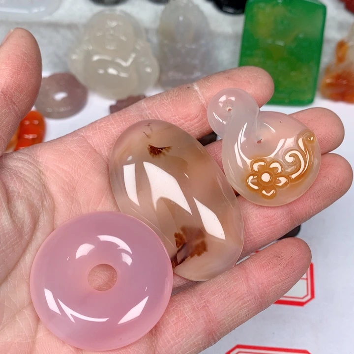 玛瑙/玉髓颈饰未镶嵌N****