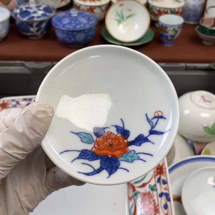 他家瓷器真美…开播了