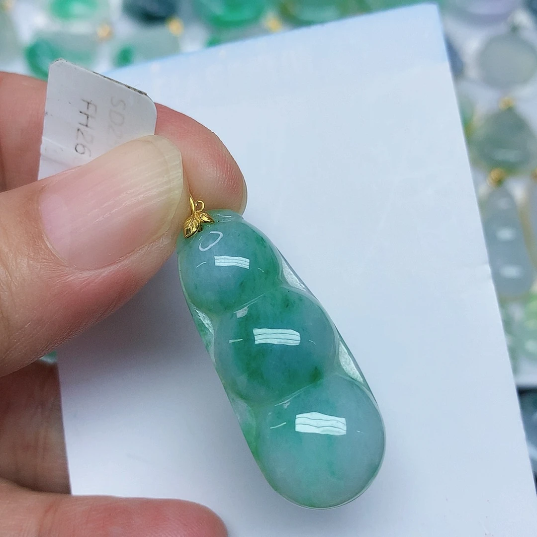 翡翠18K金镶嵌颈饰346789