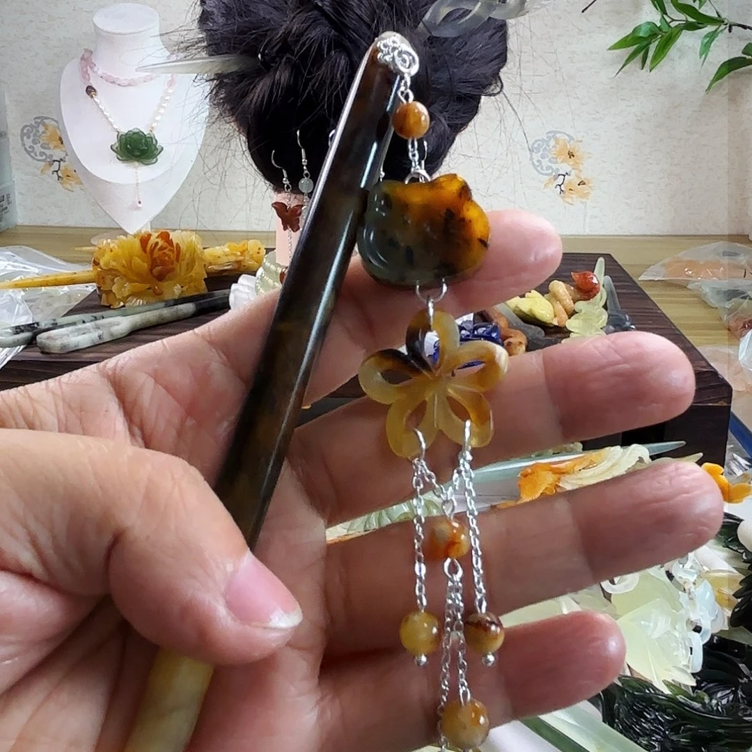 蛇纹石玉发饰合金