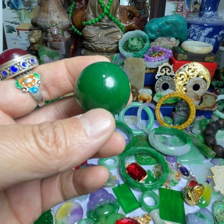 吊坠滴血莲花菩提