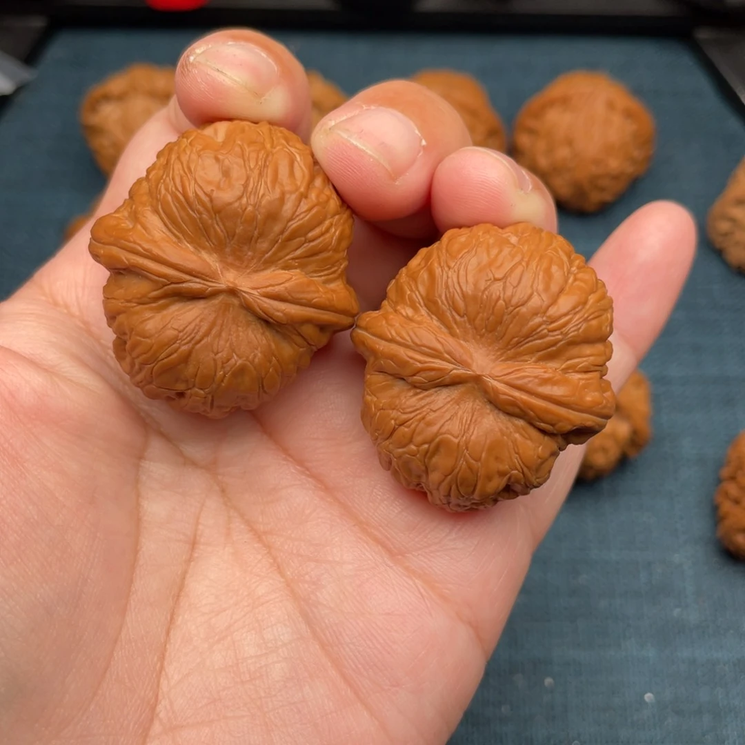 文玩核桃吊坠不****?全品元宝39